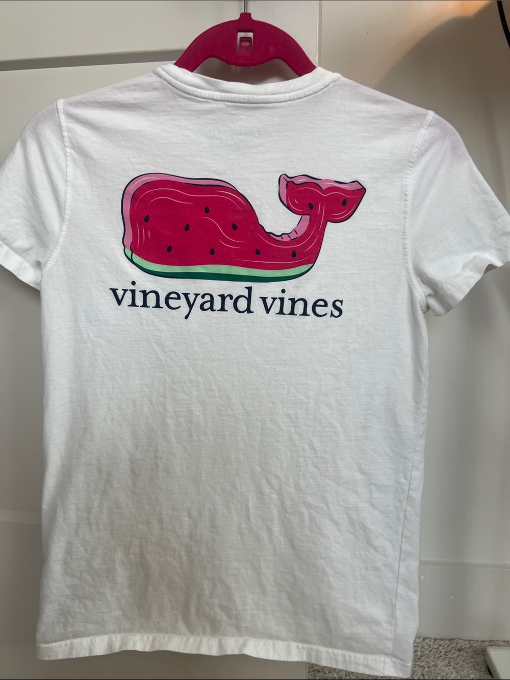 Vineyard Vines watermelon whale icon tee shirt small